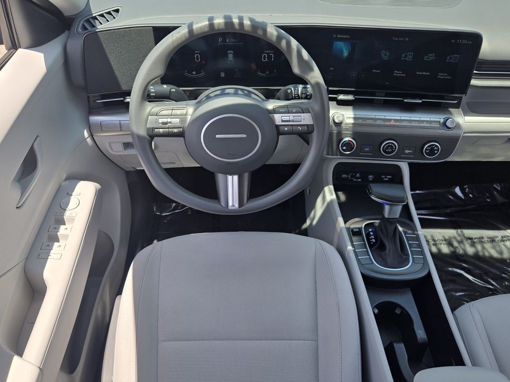 2026 Hyundai Kona SE - Photo 13