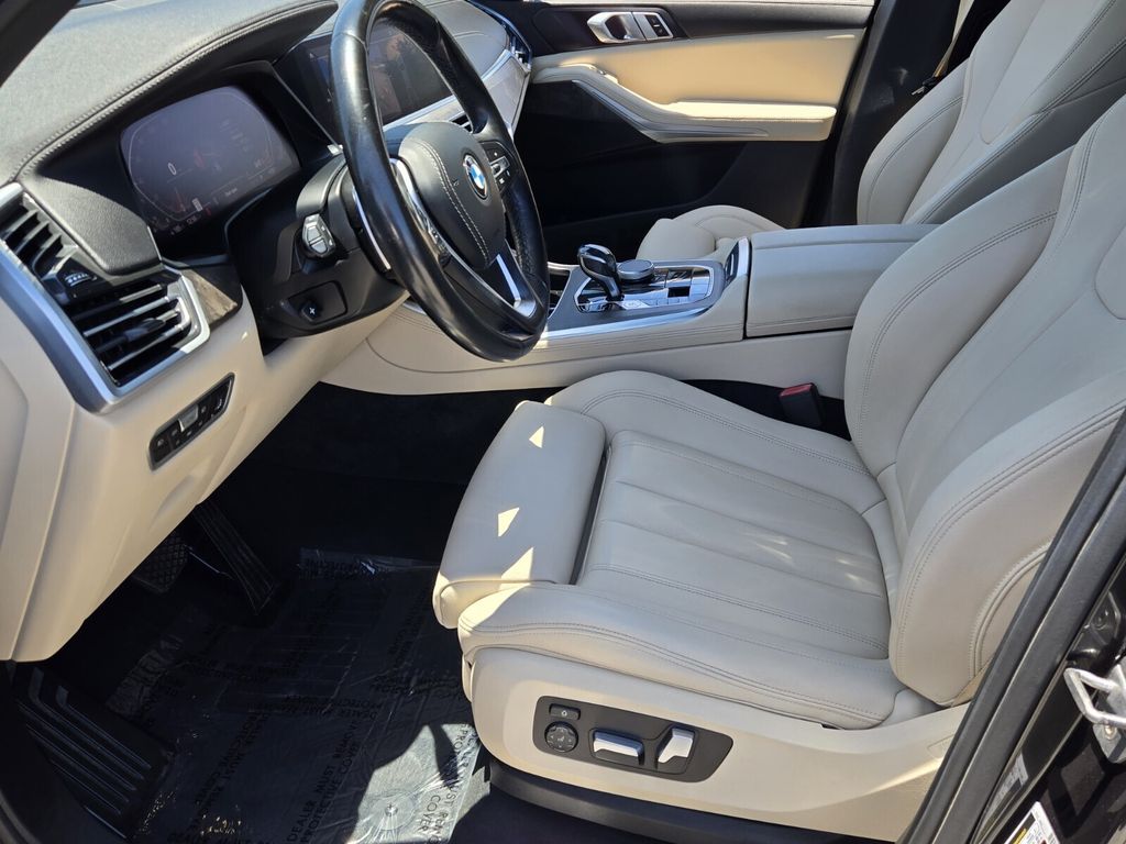 2020 BMW X5 40i - Photo 10