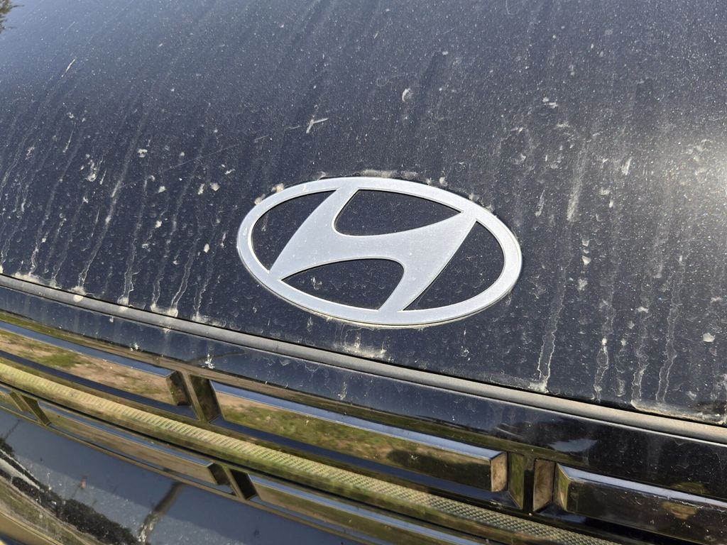 2024 Hyundai Santa Fe Limited - Photo 9