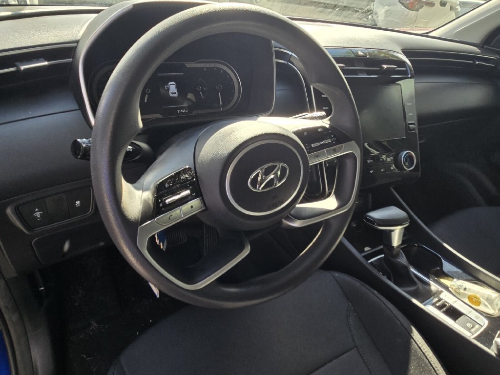 2023 Hyundai Tucson SE - Photo 10