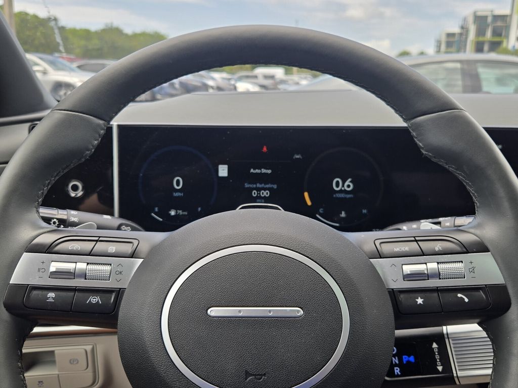 2025 Hyundai Tucson Limited - Photo 23