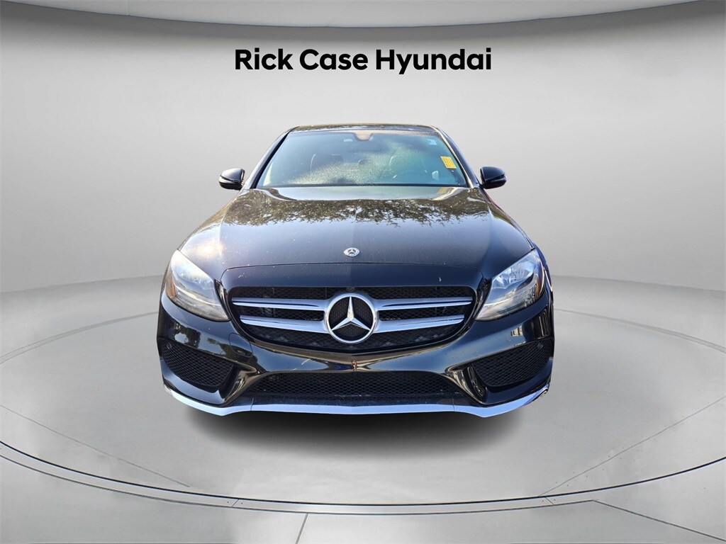 2018 Mercedes Benz C 300 photo 2