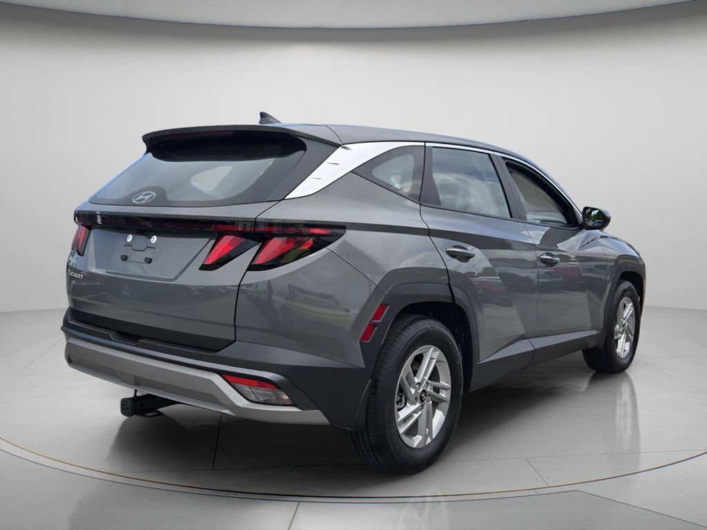 2026 Hyundai Tucson SE - Photo 8
