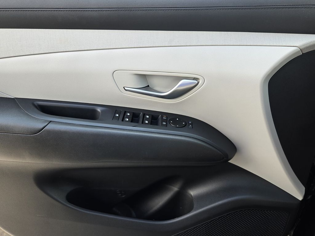 2025 Hyundai Tucson SEL Convenience - Photo 30