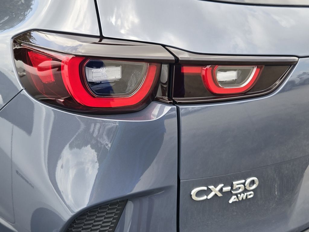 2024 Mazda CX-50 S PREMIUM - Photo 8