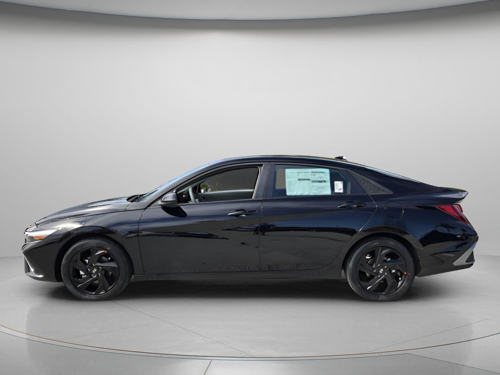 New 2026 Hyundai Elantra SEL Sport Sedan
