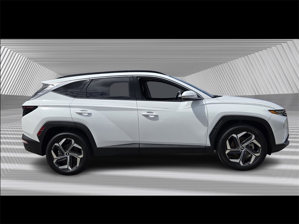 2023 Hyundai Tucson Limited photo 2