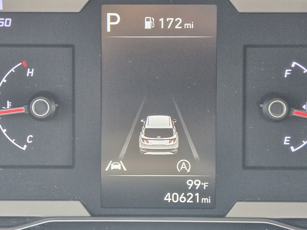 2024 Hyundai Tucson SE - Photo 22