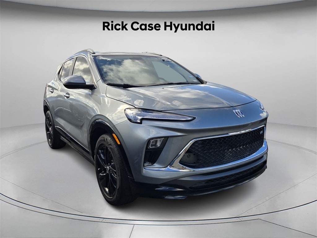 Used 2024 Buick Encore GX Sport Touring SUV