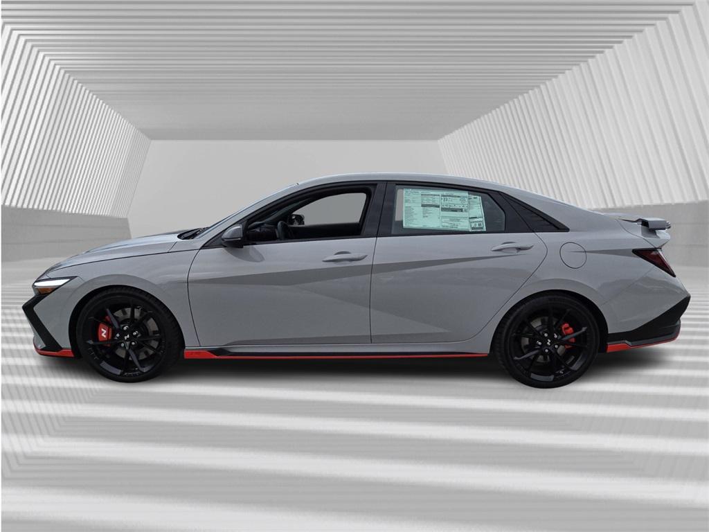 2025 Hyundai Elantra N photo 2