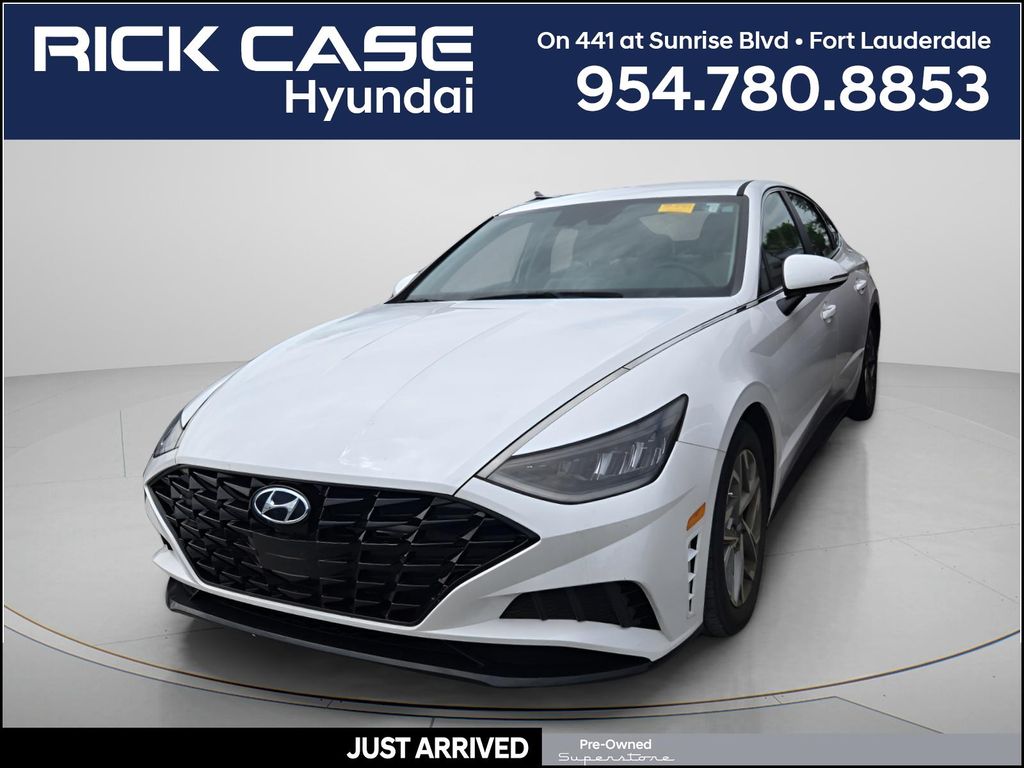 2022 Hyundai Sonata SEL's photo