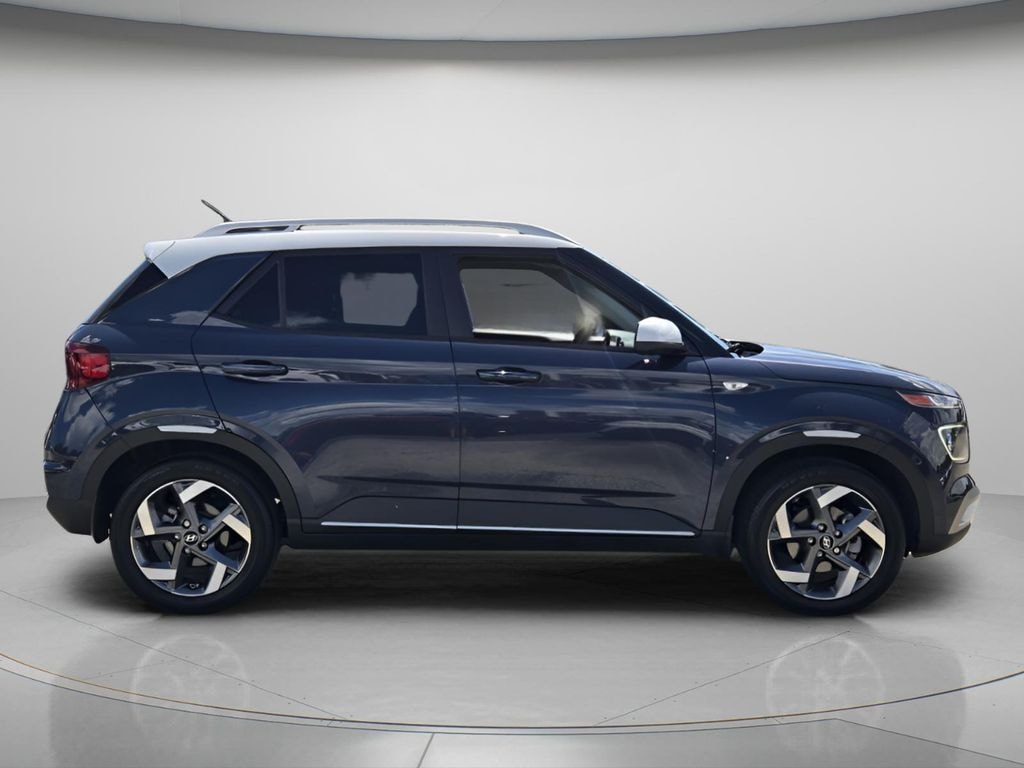 Certified 2025 Hyundai Venue Limited SUV