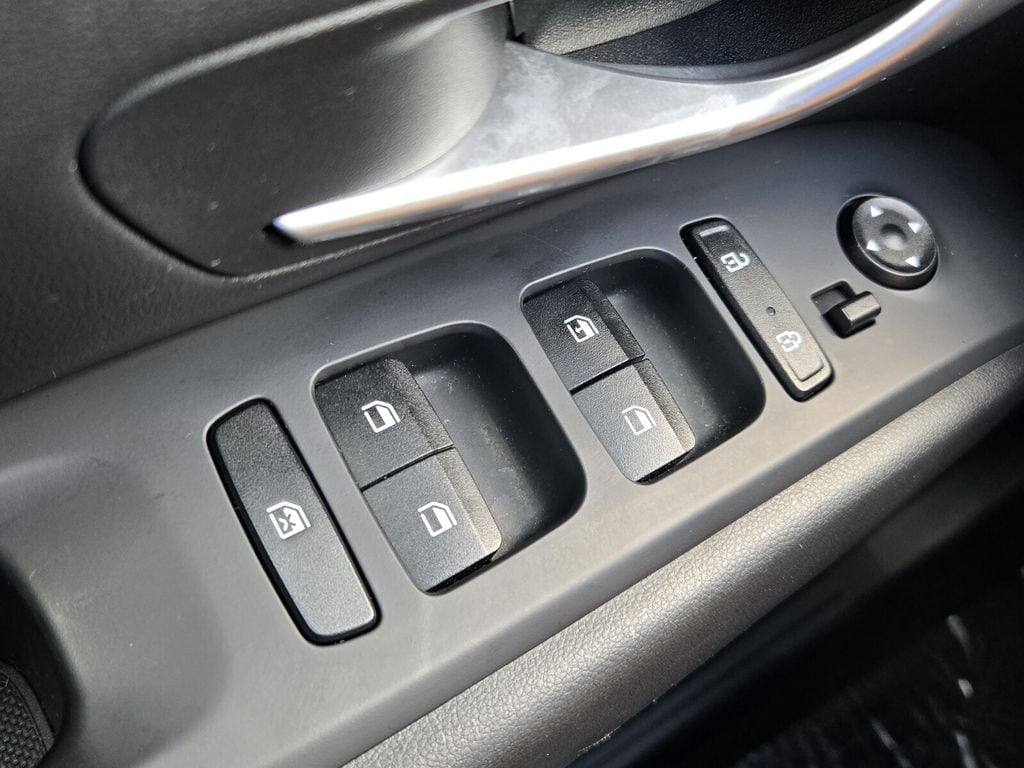 2024 Hyundai Tucson SE - Photo 27