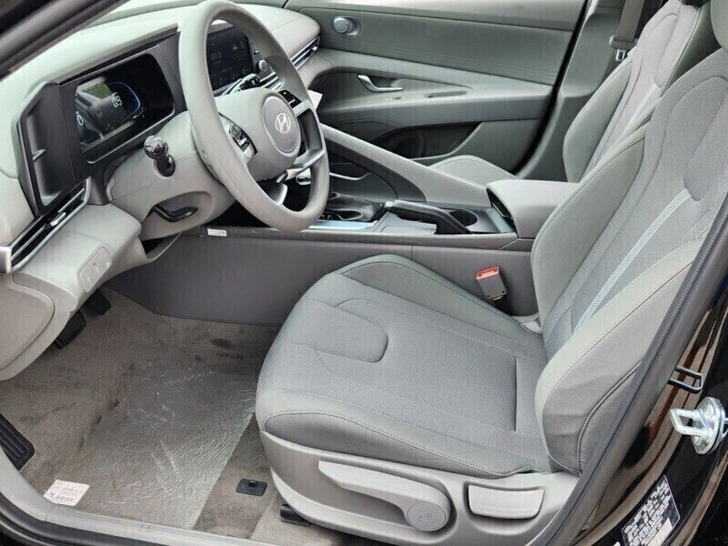 Certified 2026 Hyundai Elantra SE Sedan