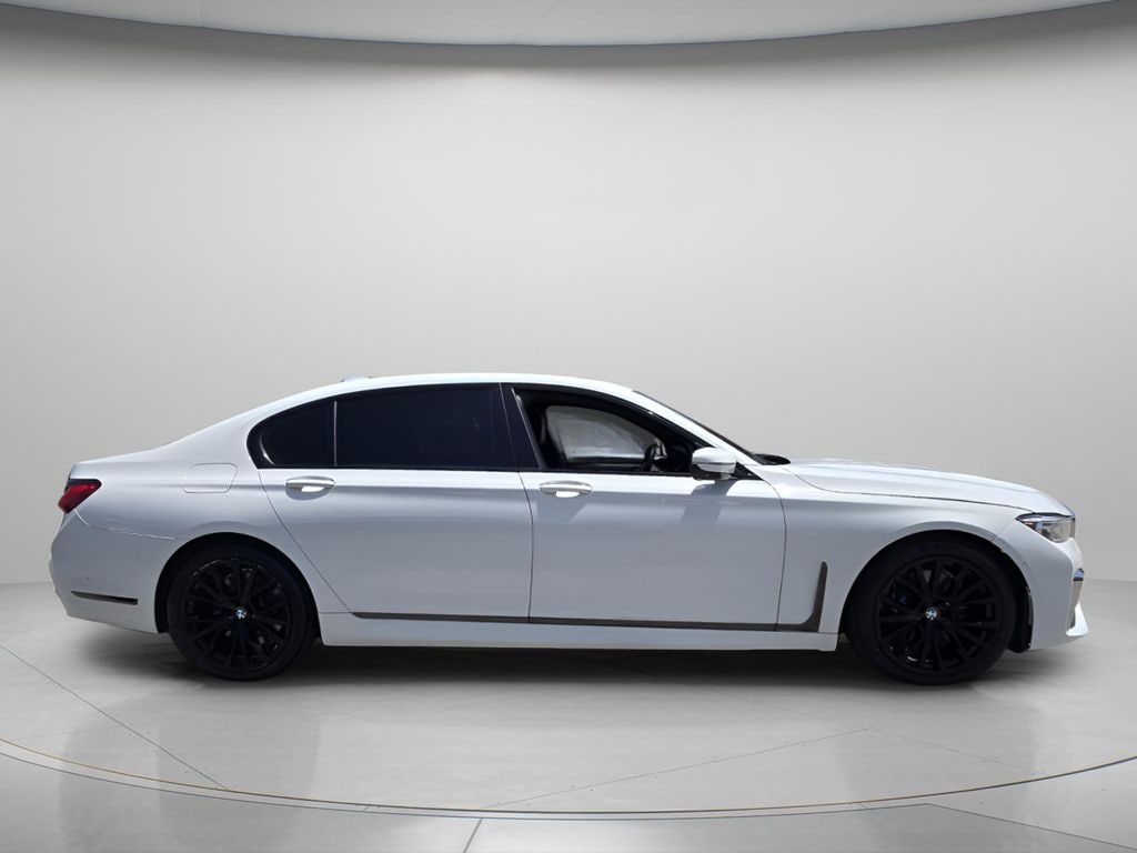 Used 2021 BMW 750i xDrive Sedan