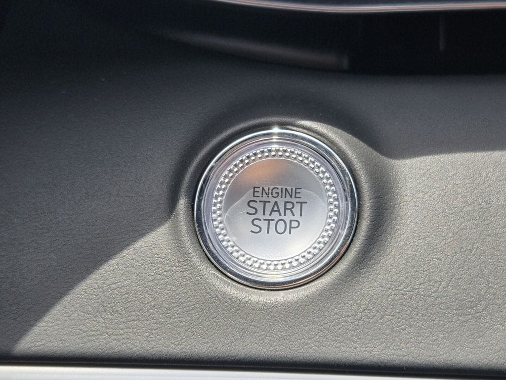 2025 GENESIS GV70 Standard - Photo 22