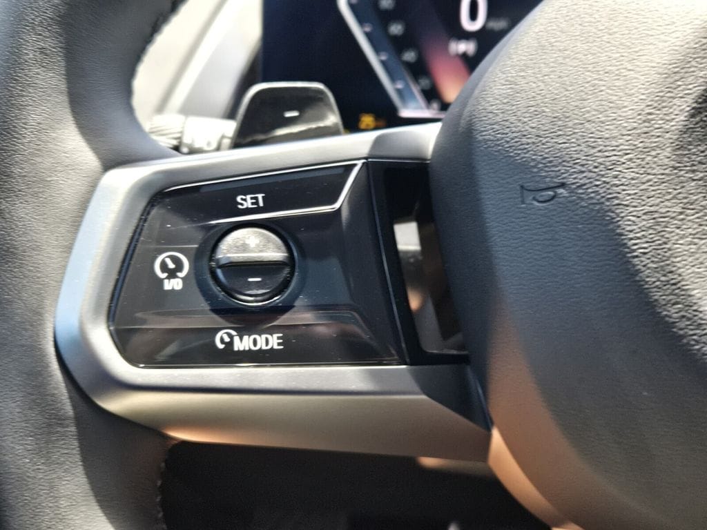 2026 BMW X3 30 - Photo 23