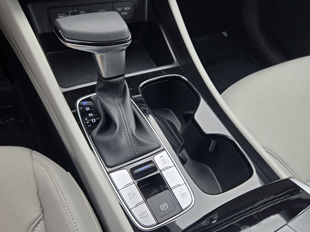 2026 Hyundai Tucson SE - Photo 17