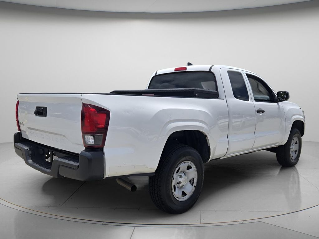 2019 Toyota Tacoma SR - Photo 8