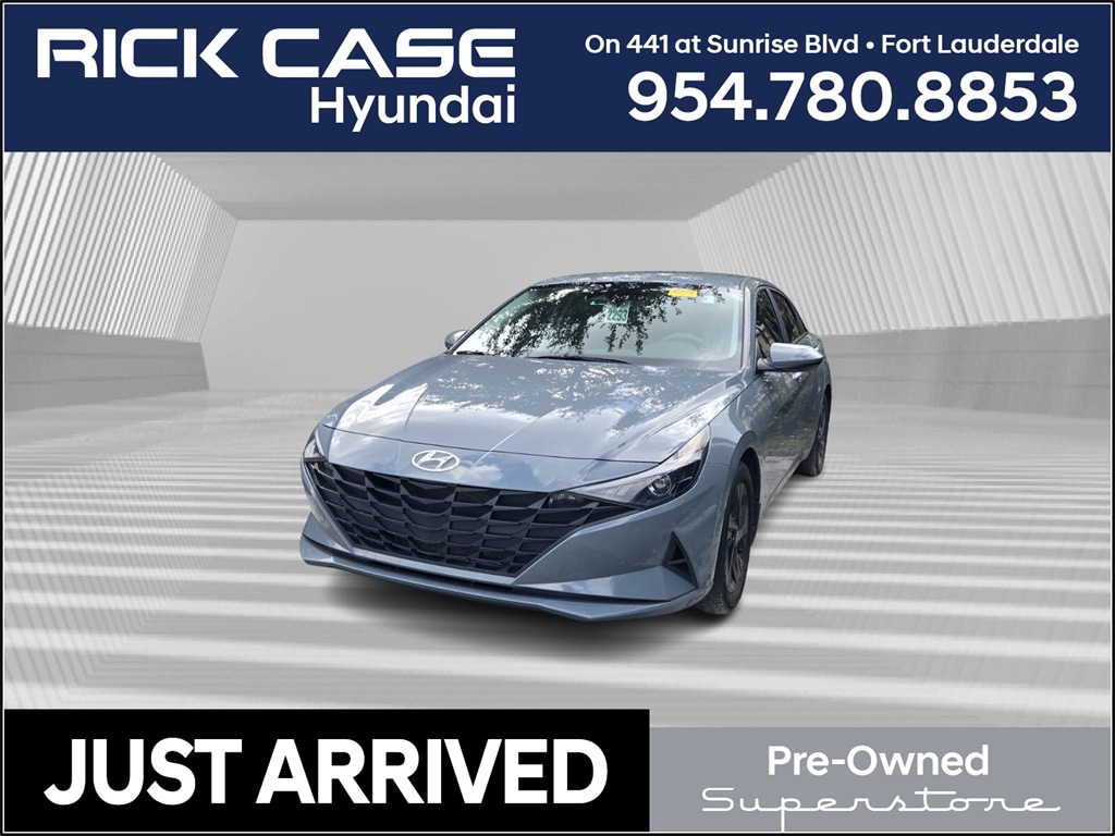 Used 2022 Hyundai Elantra SEL Sedan