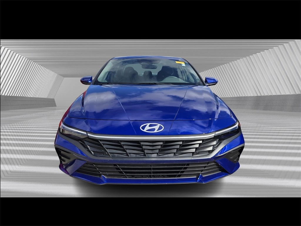 Used 2024 Hyundai Elantra SEL Sedan