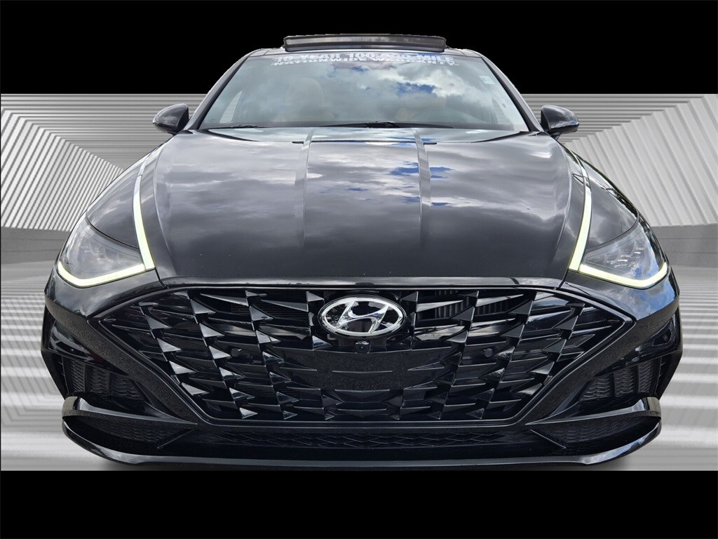 2023 Hyundai Sonata Limited photo 2
