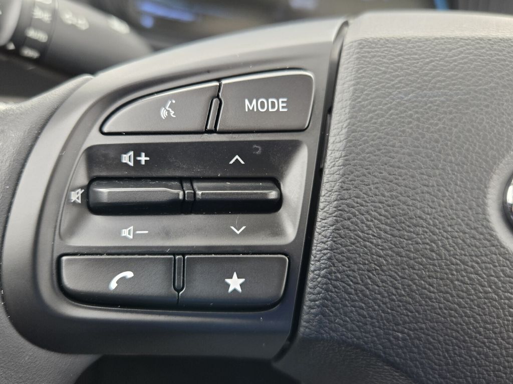 2023 Hyundai Venue SEL - Photo 22