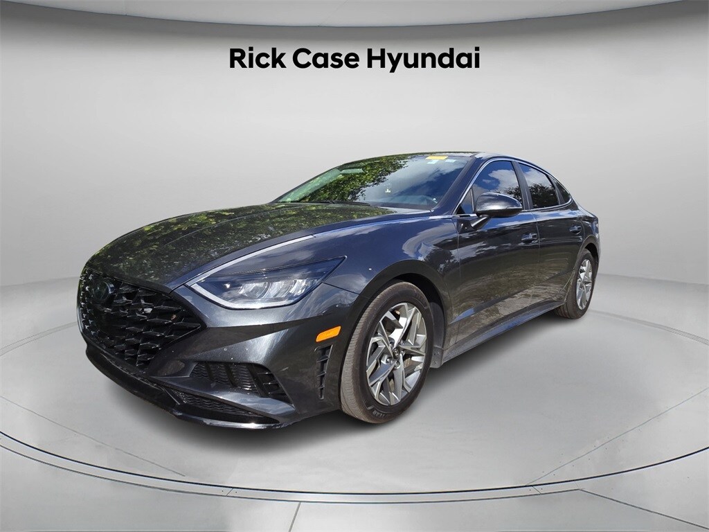 2023 Hyundai Sonata SEL photo 3