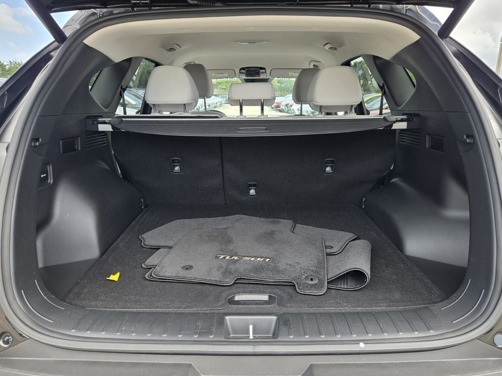 2025 Hyundai Tucson Blue - Photo 14