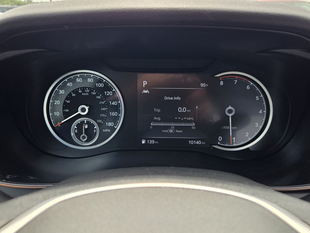 2023 GENESIS G70 Standard - Photo 25