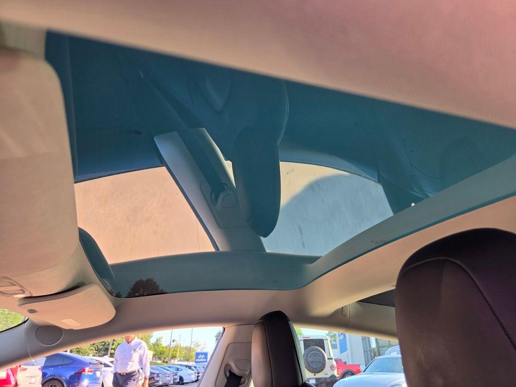2023 Tesla Model 3 Performance - Photo 19