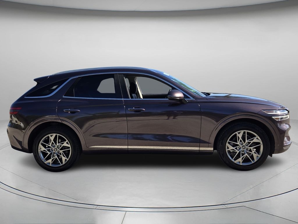 Used 2022 Genesis GV70 2.5T Select SUV