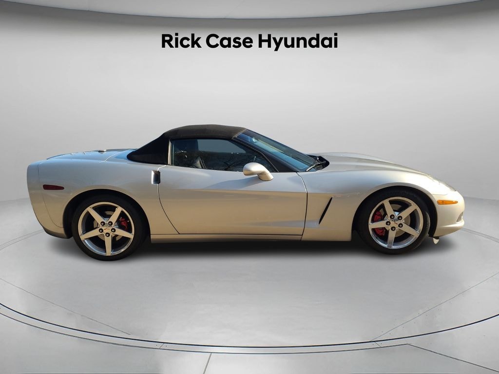 Used 2005 Chevrolet Corvette Base Convertible