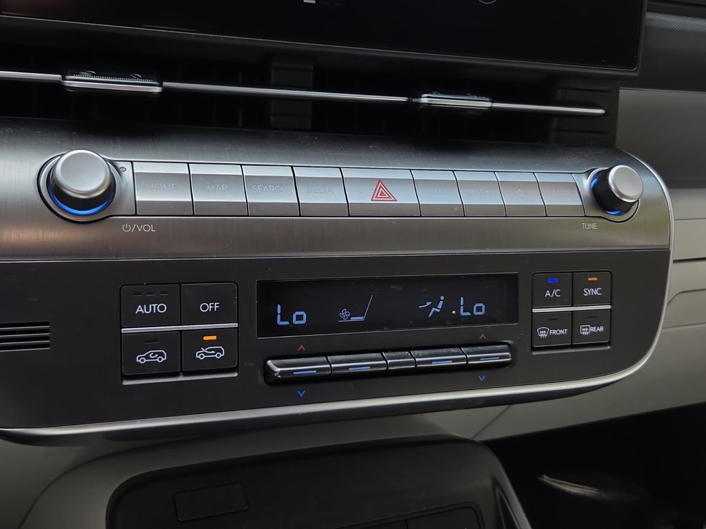 2024 Hyundai Kona Limited - Photo 23