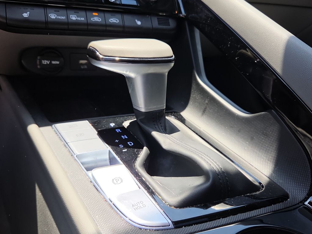 2024 Hyundai Elantra SEL - Photo 19