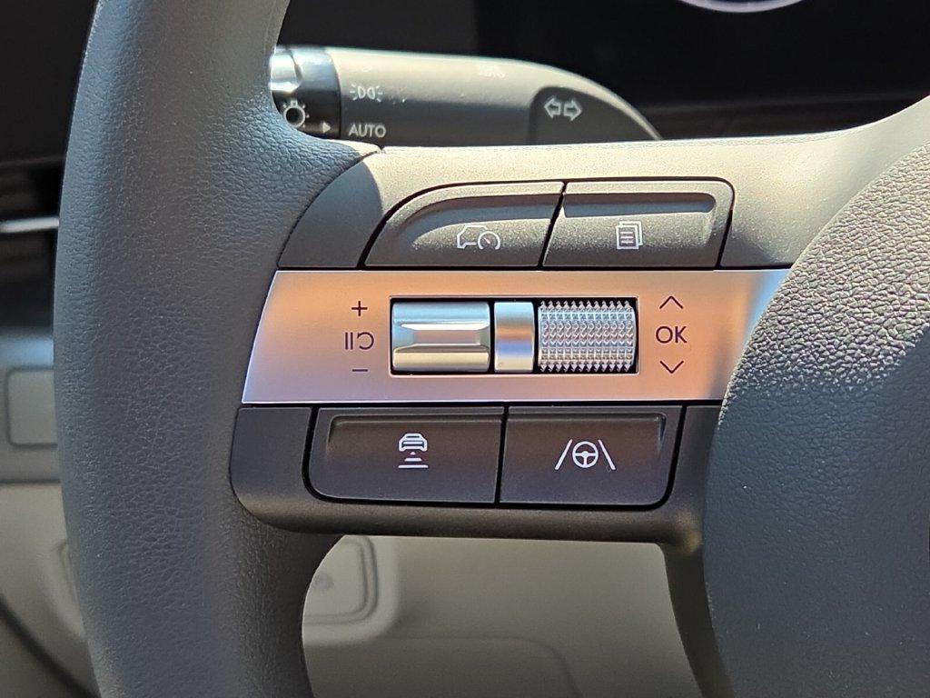 2026 Hyundai Kona SE - Photo 10