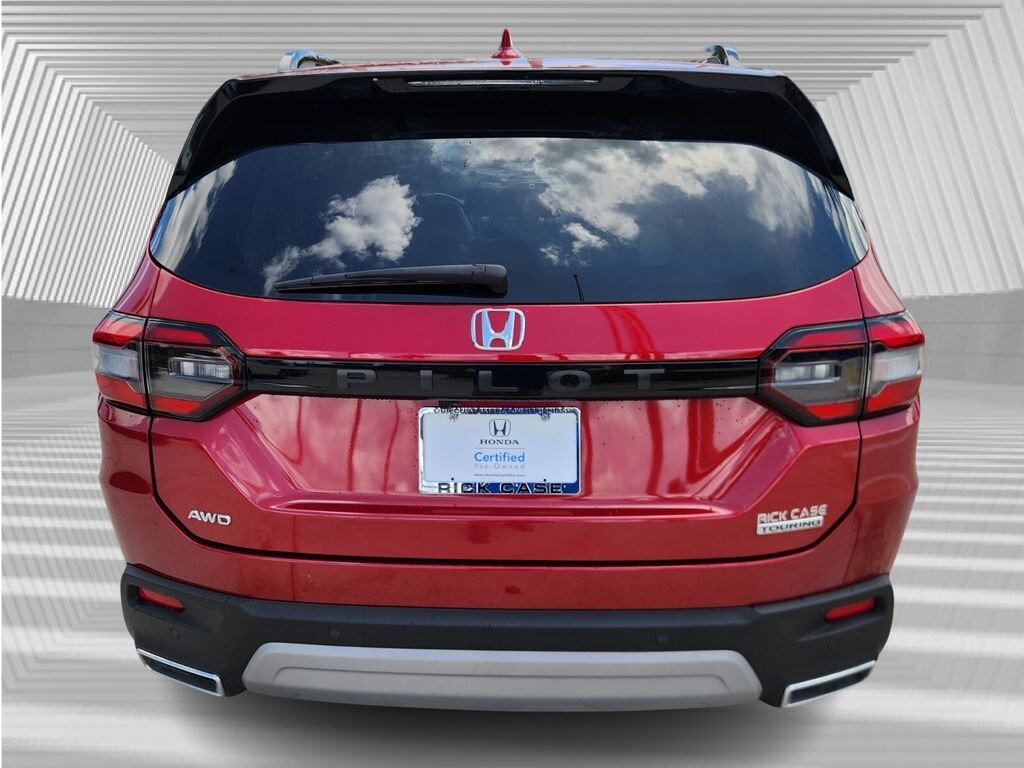 Used 2024 Honda Pilot Touring SUV