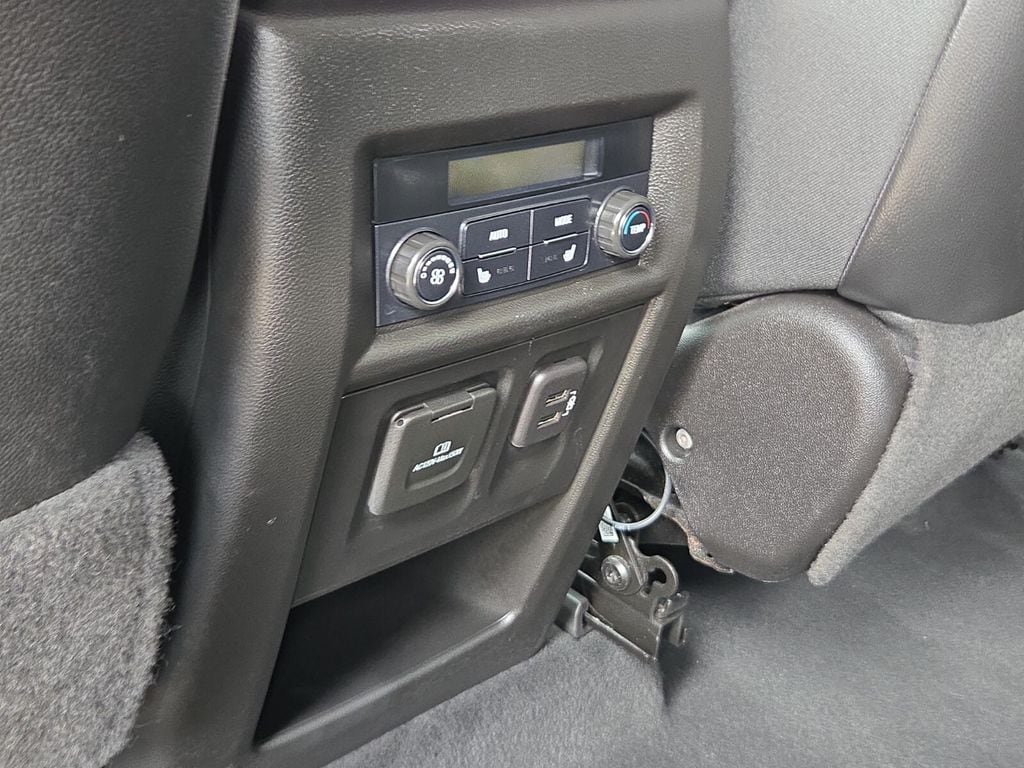 2019 Chevrolet Traverse Premier - Photo 16