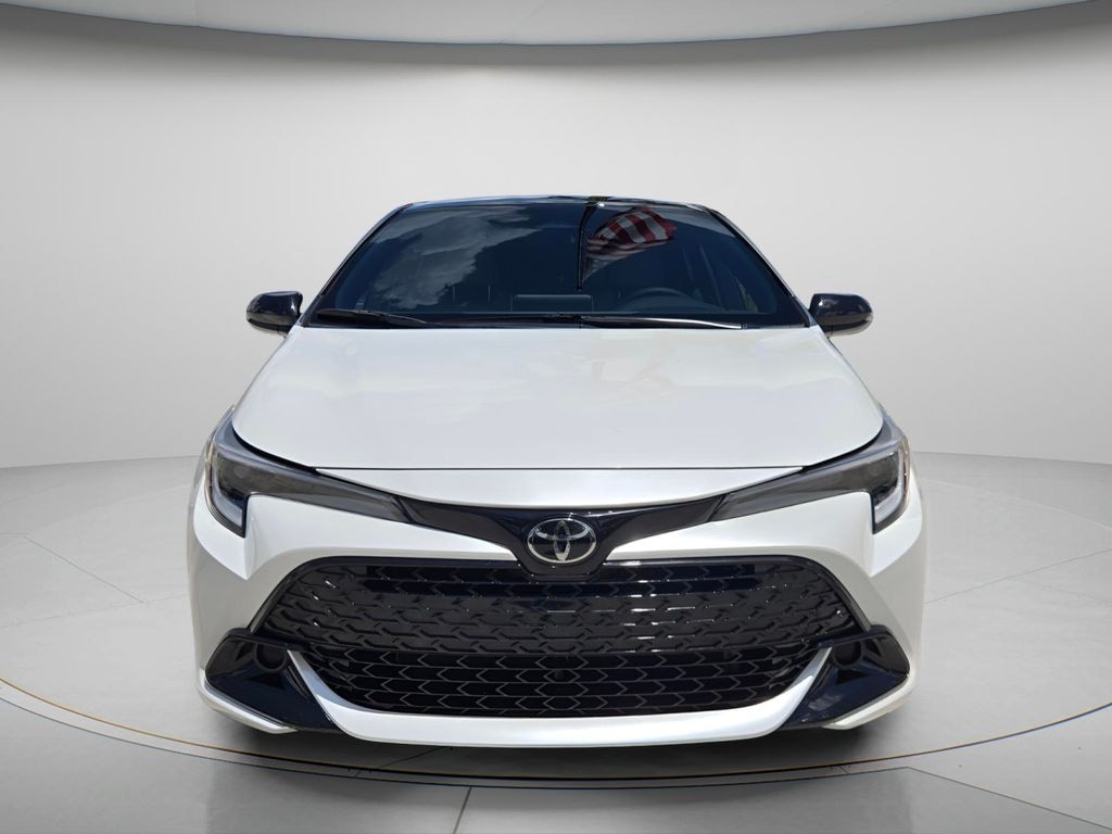 Used 2025 Toyota Corolla Hatchback SE Hatchback