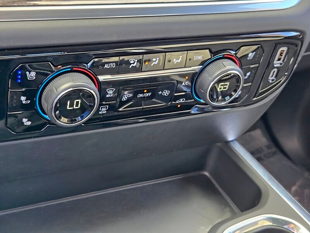 2025 Chevrolet Silverado 1500 LTZ - Photo 18