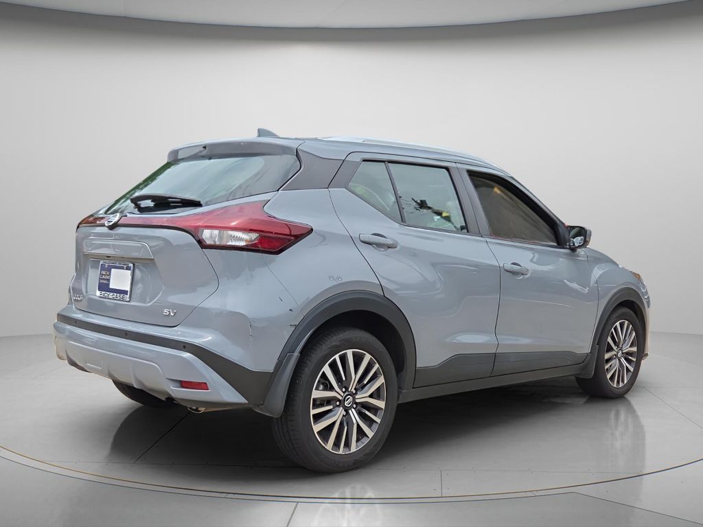 2021 Nissan Kicks SV - Photo 7