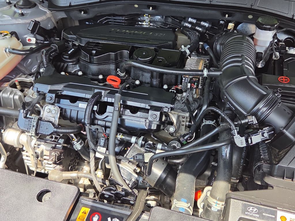 2024 Hyundai Kona Limited - Photo 10