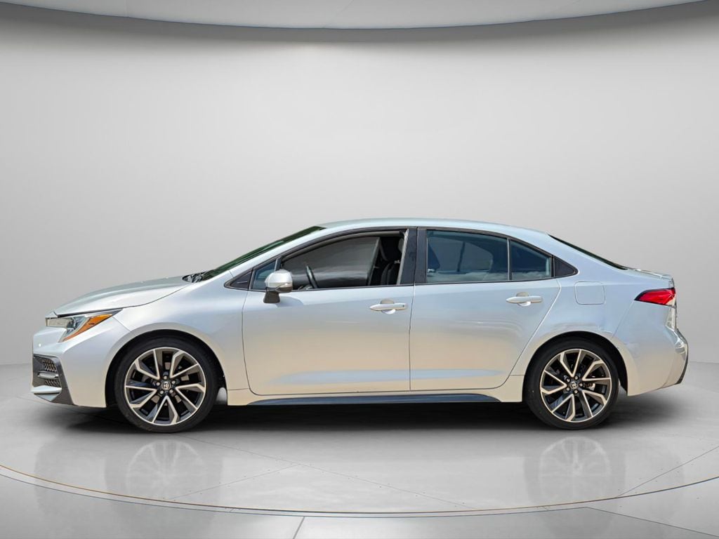 2020 Toyota Corolla SE - Photo 3