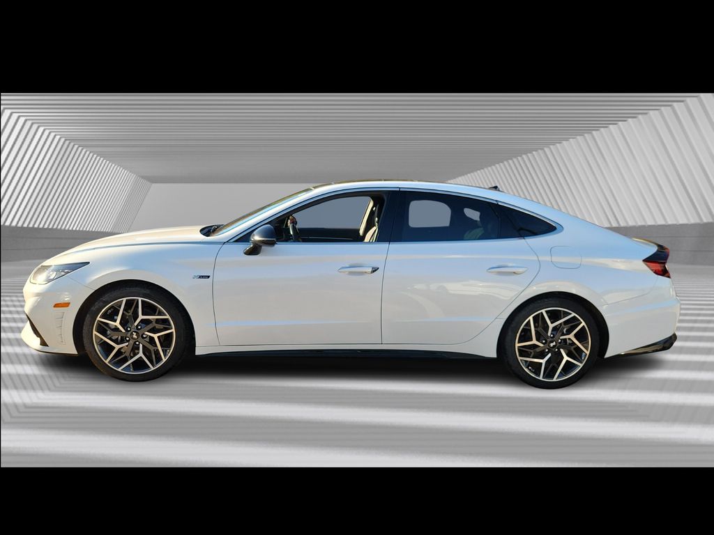 2022 Hyundai Sonata N Line photo 2
