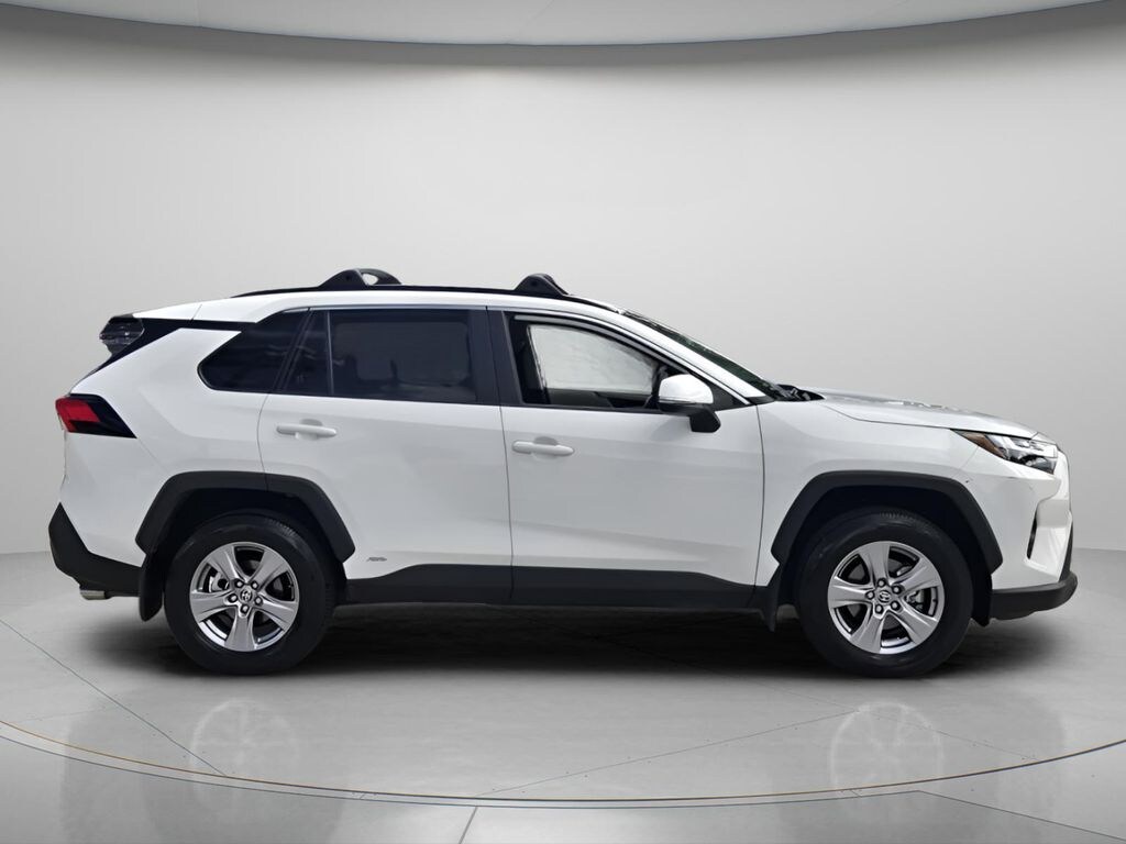 Used 2025 Toyota RAV4 Hybrid XLE SUV