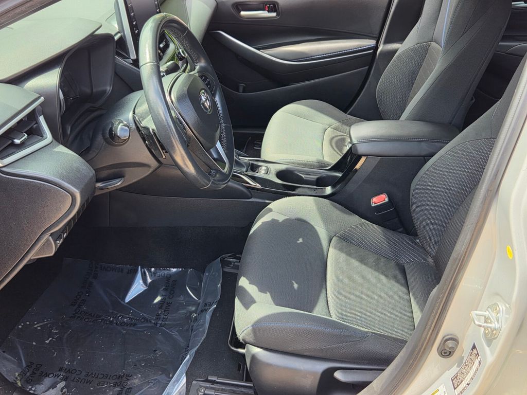 2020 Toyota Corolla SE - Photo 10