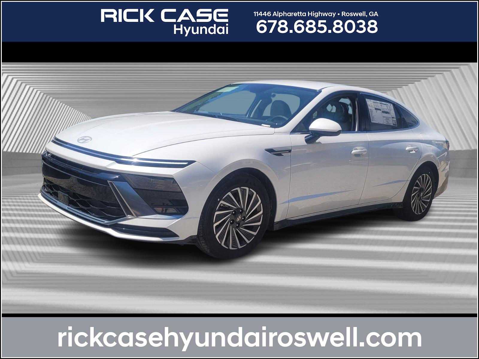 2025 Hyundai Sonata Hybrid Sedan 