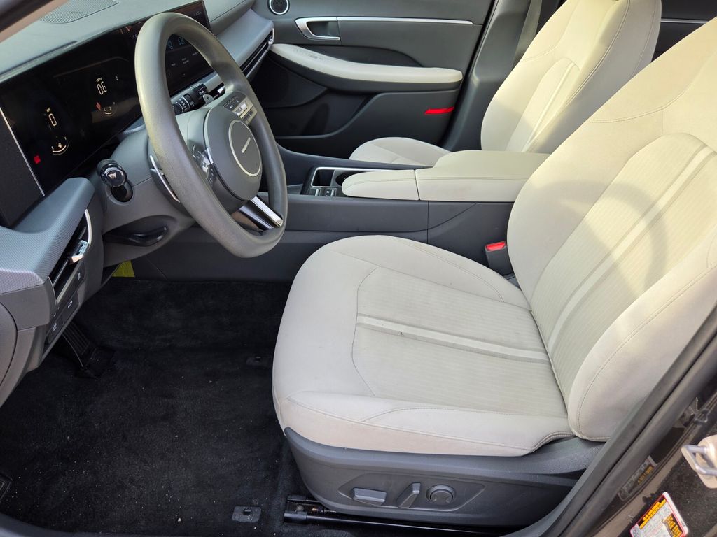 2024 Hyundai Sonata SEL - Photo 10