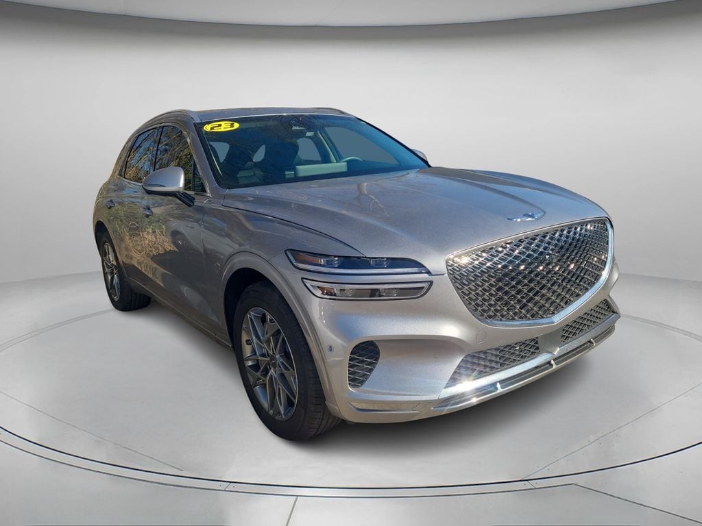 2023 GENESIS GV70 Standard's photo