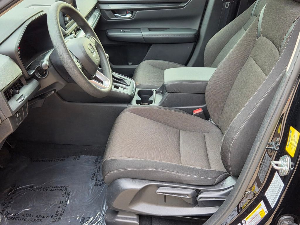 2023 Honda CR-V LX - Photo 10